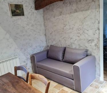 Saint-Germain-des-Fosses House | PETIT GÎTE 18 ème tout confort