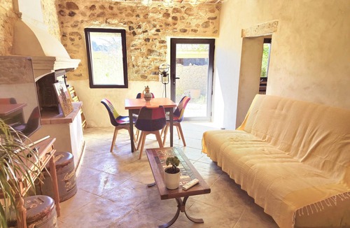 Entrechaux Other | Petit Mas en Pierre : The Art of Authentic Charm