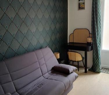 Saint-Honore-les-Bains House | Petite maison studio cosy avec jardin