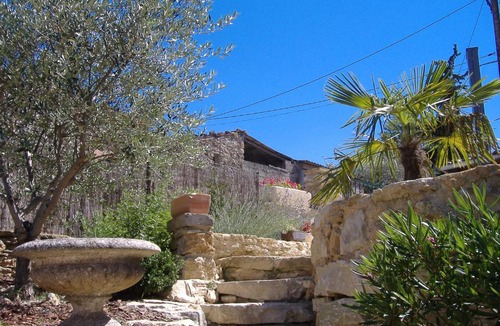 Mollans-sur-Ouveze House | piaureve