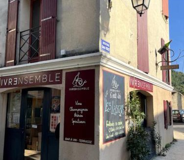 Buis-les-Baronnies House | Place du Portail des Frères Prêcheurs