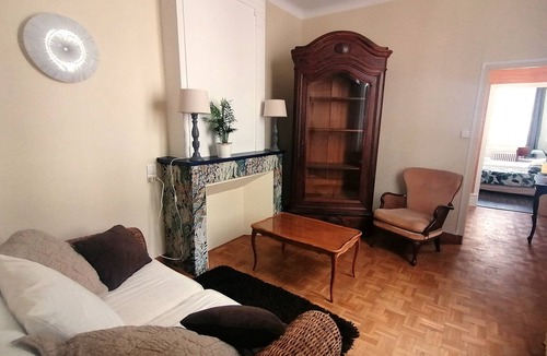 Saintes House | Pleasant town house, historic center of Saintes