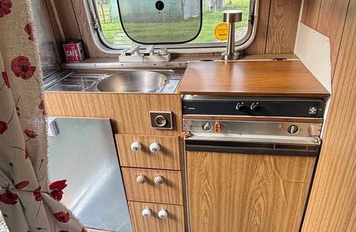 Romenay House | Poppy, overnight stay in a vintage motorhome with all mod cons