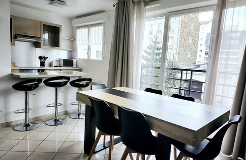 Charenton-le-Pont Apartment | Porte de Paris - Sublime luxury apartment Charenton-le-Pont - 2 bedrooms
