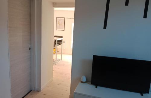 Luxeuil-les-Bains Apartment | Pounette, appartement T2, centre thermes Luxeuil