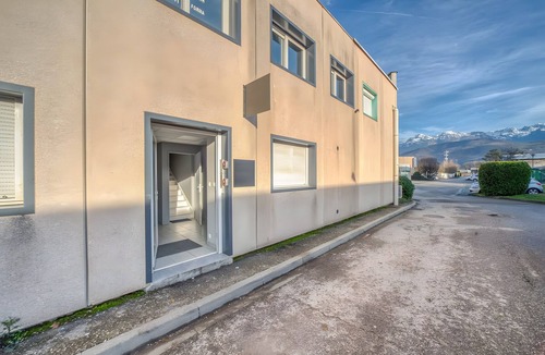 Saint-Martin-d'Heres Apartment | Premium T1 Bis – Cozy & Comfortable