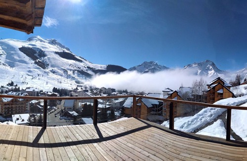 Mont-de-Lans Ski Chalet | Prestige chalet with panoramic view in the heart of the resort