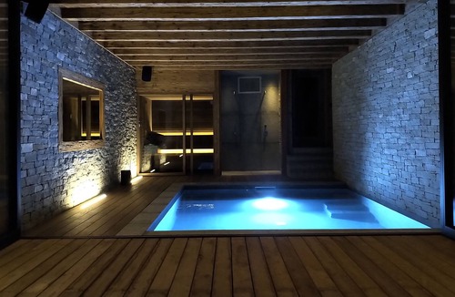 Mont-de-Lans Ski Chalet | Prestige chalet with panoramic view in the heart of the resort