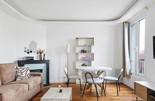 Petit-Ivry Apartment | Prestige et sérénité aux portes de Paris