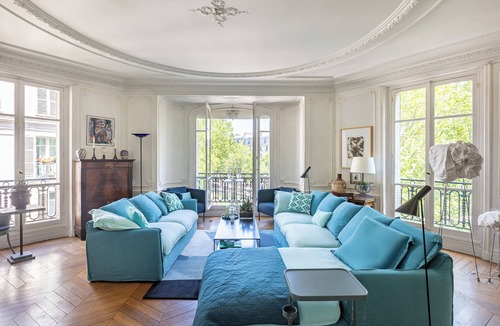 Porte-Saint-Martin Apartment | Prestigious Designer Apartment, 150 m2 along the Canal St Martin