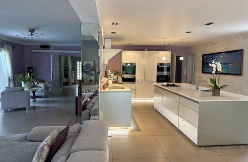 Mazan Villa | Prestigious Provencal villa - at the foot of the Ventoux mountains