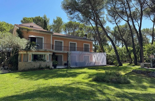 Mazan Villa | Prestigious Provencal villa - at the foot of the Ventoux mountains