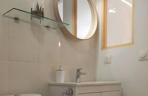 Montboucher-sur-Jabron Apartment | Pretty studio with garden