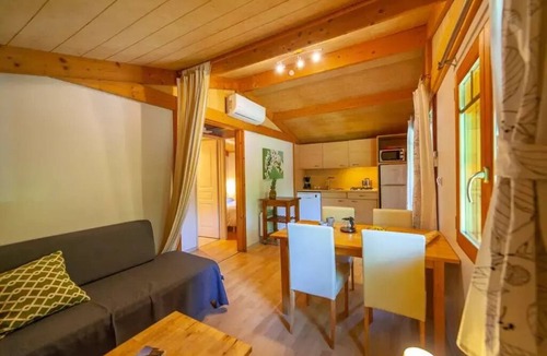 Martres-Tolosane Ski Chalet | Privilège Espace Chalet - 2 bedrooms, sleeps 5–7 - 5 people included in the rate