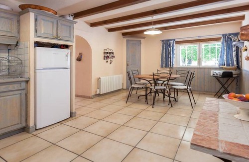 Mornas House | Provencal farmhouse with pool and landscaped garden, Orange nearby.