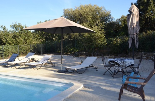 La Roque-sur-Pernes Villa | PROVENCAL VILLA WITH MAGNIFICENT VENTOUX VIEW IDEAL FOR FAMILIES OR FRIENDS