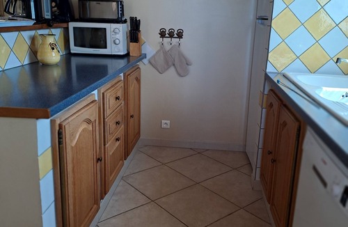 Grillon Villa | PROVENCE ALPES CÔTE D'AZUR PROX GRIGNAN GÎTE 3 *4/5 PEOPLE GARDEN- SWIMMING POOL