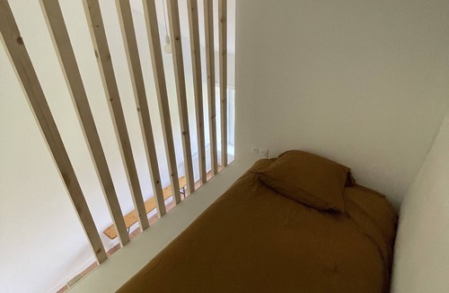 Chatte House | Quad room-Comfort-Shared Bathroom-Countryside view