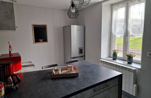 Haute-Saone Apartment | Quiet 8-person Logis 300 m walk from the karting circuit