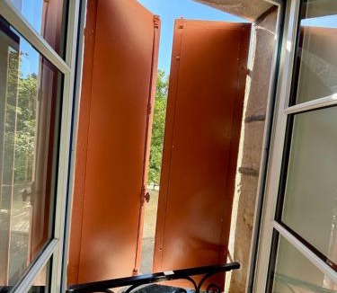 Chenove Apartment | Quiet & air-conditioned apartment 5 minutes from Dijon