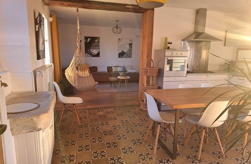 Germonville Cottage | Quiet cottage, 4 bedrooms, private terrace, linens included - Germonville