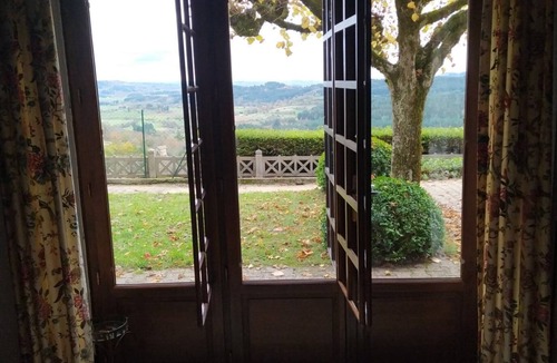 Cervieres House | Quiet country house in a listed village