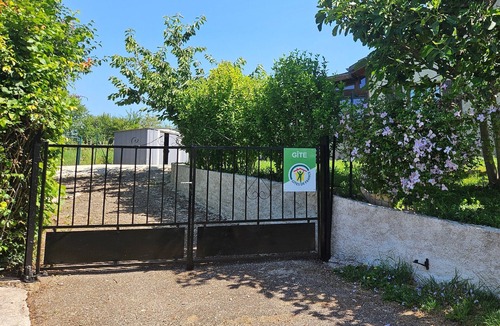 Velle-sur-Moselle Cottage | Quiet house, 2 bedrooms, terrace, pets allowed, parking, EV charging