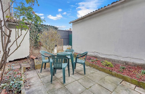 Plaisance-du-Touch House | Quiet house with garden, in the heart of Plaisance-Du-Touch