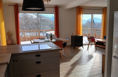 Pierre-Chatel House | Quiet house with superb view