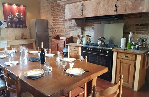 Huilly-sur-Seille House | Quiet Maison de Maître in Burgundy with enclosed gardens. Pets welcome.