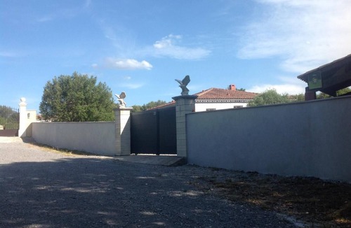 Viviers Villa | Quiet villa, sleeps 6, private pool