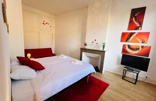 Bourgoin-Jallieu Apartment | République 3, Gare, Centre-ville