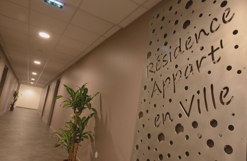 Alleuze Apartment | Résidence Apparten Ville Appartement 5 Personnes