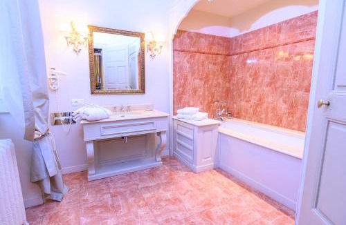 Besancon Old Town Apartment | Résidence Charles Quint