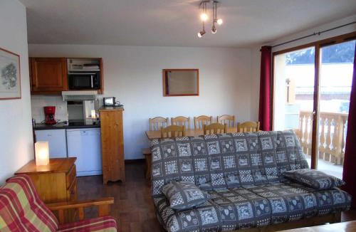 Valfrejus Apartment | Résidence Cheval Blanc - 4 Pièces pour 8 Personnes MAE-8764