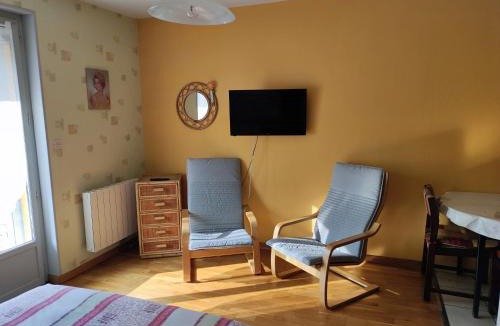Bourbonne-les-Bains Apartment | Résidence L'Alexandra 2 étoiles