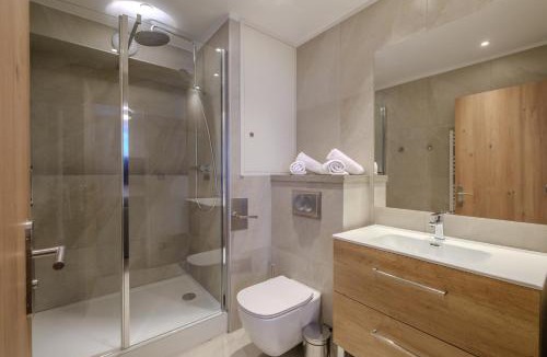 Lons-le-Saunier Apartment | Résidence le 16 - Centre Ville