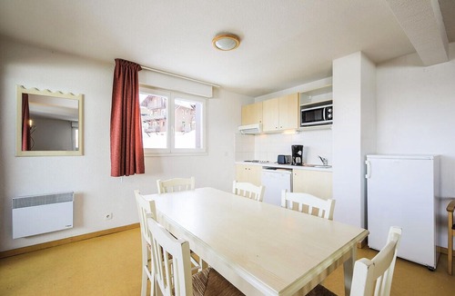 Puy-Saint-Vincent Apartment | Résidence Les Chalets de Puy Saint Vincent - Maeva Individuals - 3-Room Apartment 6 People - Comfort