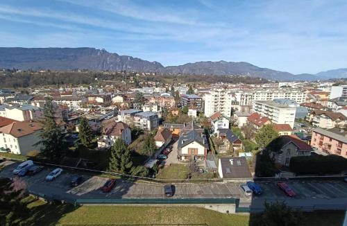 Aix-les-Bains Apartment | Résidence Montcalm C - Bel appartement avec Piscine et Tennis ! MAE-6624
