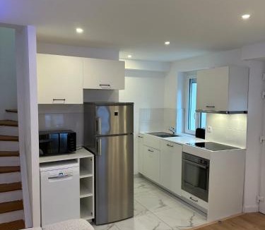 Saulx-les-Chartreux House | Raffinement Absolu