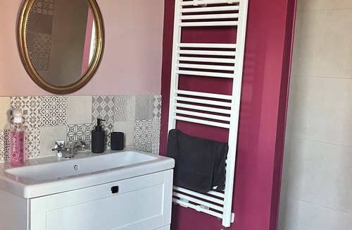 Sens Bed & Breakfast | REFLETS DE L'YONNE, independent bed and breakfast on the banks of the Yonne in Sens