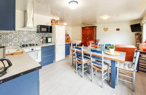 Vitry-en-Charollais House | Relax to the fullest in this beautiful vacation home with pool access.