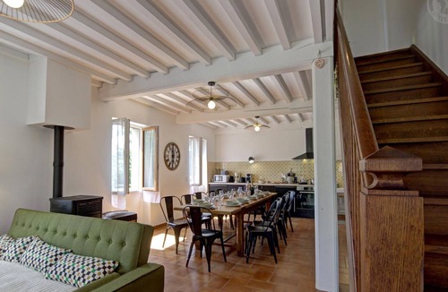 Belmont-de-la-Loire Cottage | Renovated cottage with garden and pets allowed