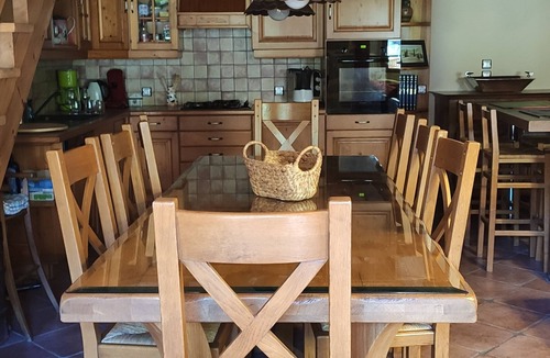 Saint-Just House | Renovated country house "CASA COSY" sleeps 10 with private spa