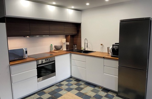 Blacy House | Renovated house with all comforts in quiet country setting