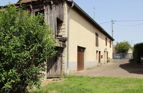 Gourgeon Cottage | Renovated house with garden and bikes, close to nature