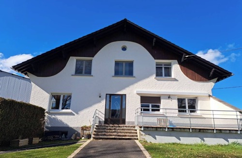 Damprichard Apartment | RENT A COTTAGE IN A QUIET AND PEACEFUL LOCATION AMIDST THE FIELDS FOR 5 TO 7 PEOPLE