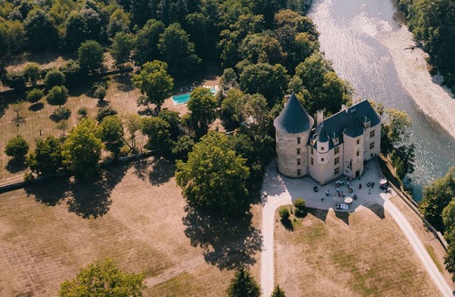 Saint-Martory Villa | Rent a unique french castle for your family vacations