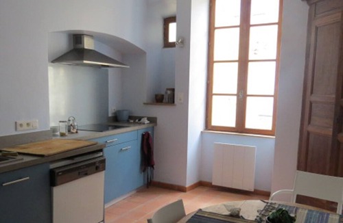 Villeneuve-de-Berg House | Rent character house in Ardèche in Villeneuve-de-Berg - sleeps 10