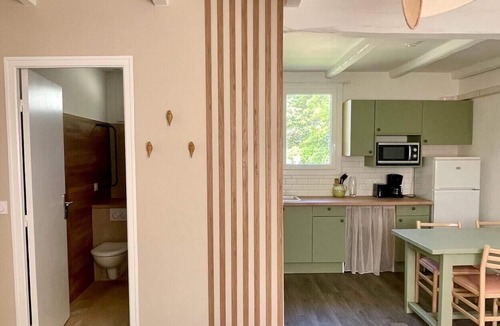 La Roque-sur-Pernes House | Rental near Ventoux with pool n°14